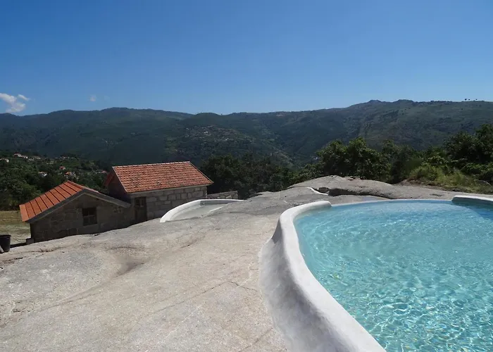 Quinta De S. Cipriano Feriehus Resende